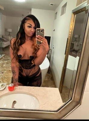 A V A L I A B L E now! Exotic Indian wet Slippery Greek BDSM freaky MILF cumming to you