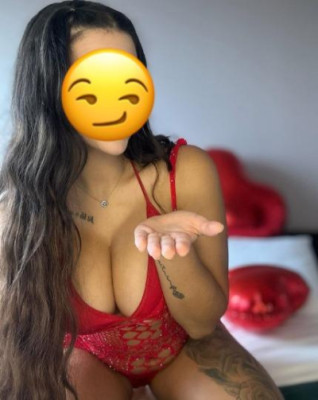 💕100% All Natural Beauty, available 💕