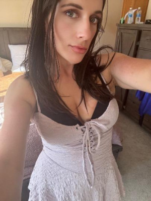 💦💋 STILL WET AND HORNY!! Available until 2/12 only!!💋💦