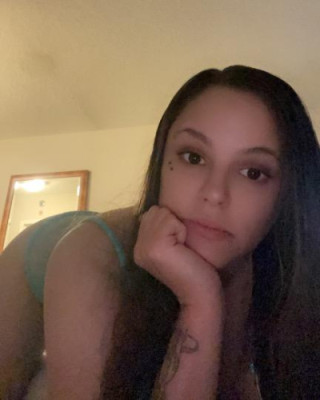 available monday text now to book a visit 🤗 lets play 💋💋💋