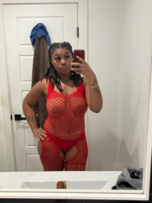 Come play with me 💋💦 Outcalls to your peacful place ✅🥰 Sexy ebony to enjoy your lovely night with 🩵🙏🏾 You dont wanna miss out on the tightness 😝