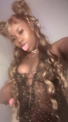 IM BACKK 😚 FUNSIZED AND FLEXIBLE CHOCOLATE BUNNY 💦😝PD VERIFIED 💋