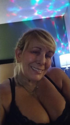 💋 Sexy SoCal Soccermom Feeling Naughty!~Available for Incal Near SDSU~Let me relieve your stress !!💋