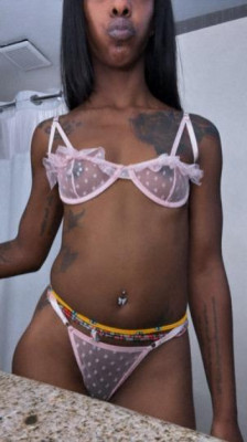 Exotic Sexyyy 🥵🌹 Spinner Available now Dont Miss Out here for Limited time