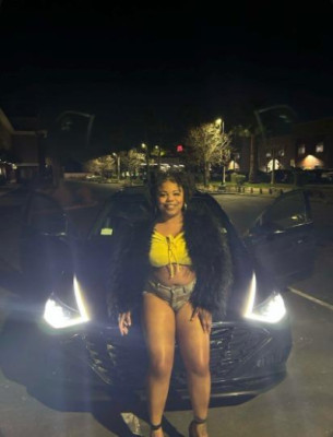 late night specials it's really the same special🍒Creamy 🍦 lesbian pussy cum🍭 break it in 💋