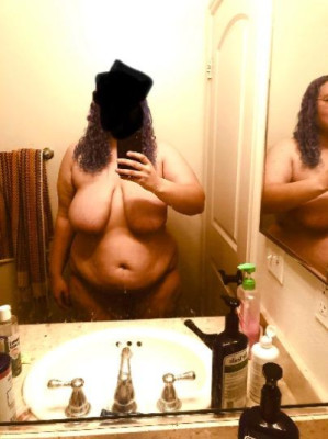 Submissive BBW to Hosting TONIGHT in La Puent