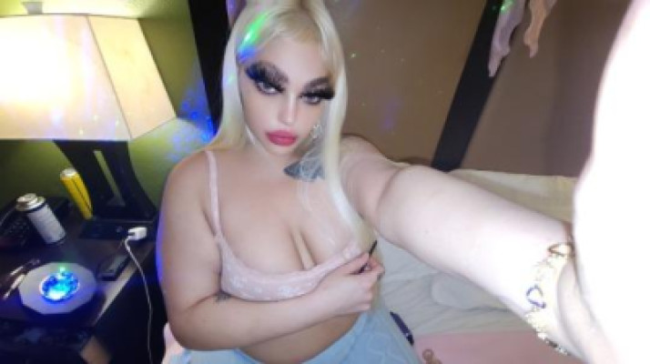 CASH APP IS $JENNDIZZ IF YOU WANT TO GIVE ME A LITTLE PRESENT BEFORE I GIVE YOU YOURS COME GET A FEEL OF A THICK WHITE GIRL TODAY PROMISE ILL DO YOU RIGHT NO DEPOSIT EVER🎂🥳🎉🎉🎈🎁🎊🍰8==👊=D💦👅👄💗