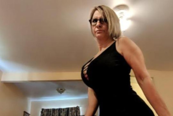 💣 WhammBamm 💥 I'm 👠SexieSamm 👅..... NO ONE Can Do 👅'" IT" .....Like 'I' Can !!💦