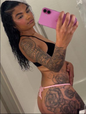 Gianna (GiGi) 🌟Available 24/7💗 DOMME // BRAT🧞♀Gorgeous Young Sexy Girl💖👄Tight Wet Fresh Pussy💕✨100% Real & Ready💗🧞♀