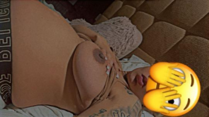 Catering to upscale, professional and clean men only. Discretion is mandatory as I value my privacy and safety