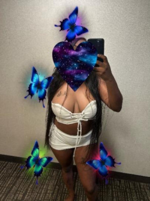 XMAS 2 GIRL SPECIALS TODAY ONLY 💖✨💖🤍💜🩷💙 ERITREAN ETHIOPIAN AND EAST INDIAN BARBIE LETS PLAY