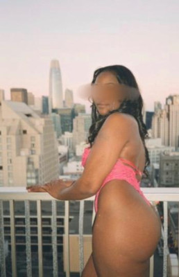 Upscale Ebony Companion Available for Incalls or Outcalls 24/7