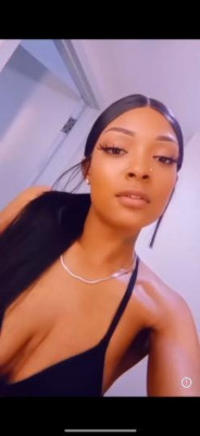 sexy ebony erotic exotic treat💦🎀 always ready to play