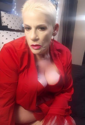 Good Mornin 🎊 Sunday morning with Sexy*Curvy*Hot*Craving something different 💯and fun tSandra Sexy Men of the BAY!🚗🎆💋Lets Start Today With a Big BANG🌞Call Me Now for ☎HURRY👍Mornin Wood $pecials!🎊