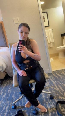 Text to Prebook Lets play 🌹