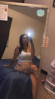 Kourtney Kream here and ready for clean discreet fun