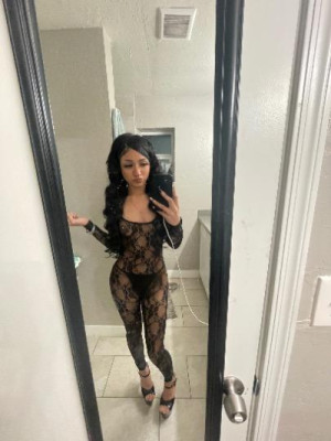 Sexy and Petite Hot Latina AVAILABLE NOW!!!