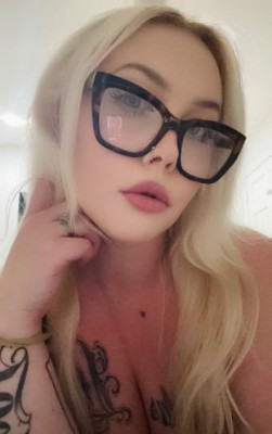 😘💋✨Weekend 80 qv special! 😋🍑🍆💦Available now and all night! Curvy blonde white girl🩷100% REAL!😘