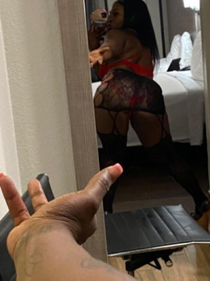 💦🍫CHOCOLATE SLUT🍫💦New in town 📲PRIVATE DANCES 💃🏾 CARDATES-FACETIMESHOWS AVAILABLE NOW ‼VERIFICATION REQUIRED‼