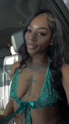 💦💦RichBella Here Cum 💗🤪lets play 2girls