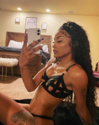 Here to please, and make your dreams and reality