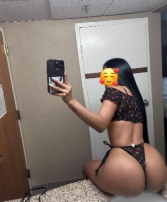 culona y joven latina en watsonville