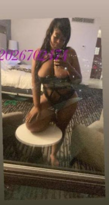 WET 5⭐ SERVICE 🫶🏾 Thee ALIA 💦💦💦💦💦MOUTH WATERING 💦💦💦 🤤 HIGHLY REVIEWEd SI ESPANOL
