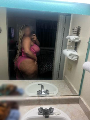 incall available 💦💦 TEXT NOW 🤞🏽🤞🏽 so you can get your Porn⭐tar experience 💦🥵😘