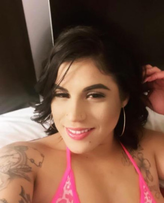 Super SATISFYING S▪︎T▪︎U▪︎N▪︎N▪︎i▪︎N▪︎G 🦋 M☆A☆M☆i