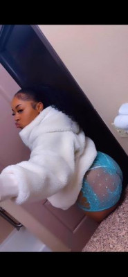 hourglass & big tits 🥰