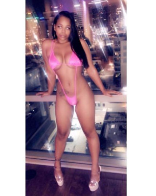 the Goddess Rubyredz is here, New in town. dont miss out😋😻