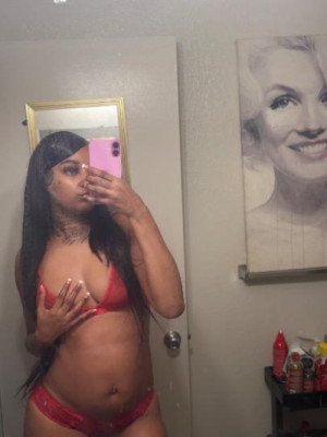 HEY YOU IM IN TOWN 🥰 OUTCALL