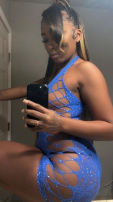 Back in town but not for long💋