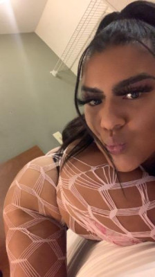 sexy latina mami