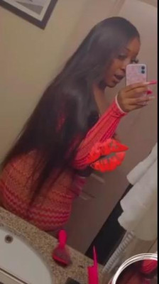 5 ⭐ deep throat goat with a booty 😊