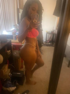 💦💦💦thicker than bowl of cold oatmeal (Incall available ) 💦💦