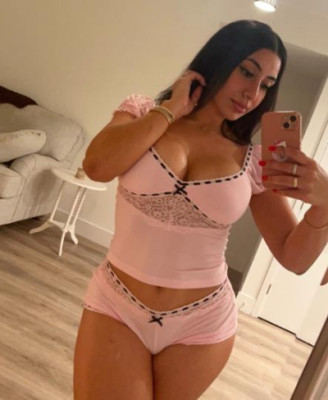 💦🍑Gushy and Soft Latina Mixed Baby😍👅🍆Feel My Grip😘