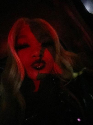 Nasty Ebony blonde 😏❤Lets Party ! Can i spit on it Sweet🍫n Upscale❤