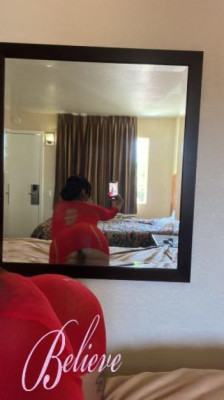 NEW TO YOUR AREA 💕Petite and Sexy 🥰 Fine Divine Beauty 😍😍with a Nice Set Of Double Ds, come have Fun with me 💦✨