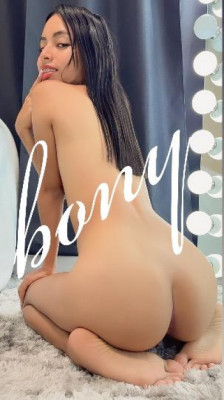 Young Tiny Petite Latina 🇬🇹🥰 BONYY