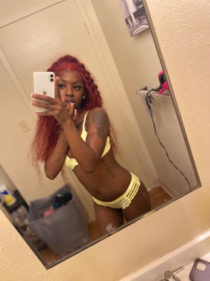 Sexy Chocolate fun size 🍫💦 come have some fun ☺