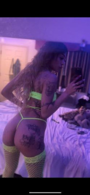 WEDS MIDNIGHT HITTIN NOHO❤‍🩹✨@6pm qv100 hr200 hr300 2hrs 600 multiple pops