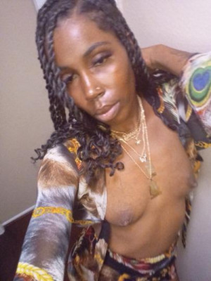 tight 🐈 🍑 that squirt and cream 🍦🍨