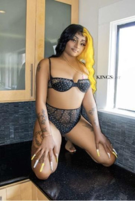 Exotic Caramel treat ready to play 2 girl special