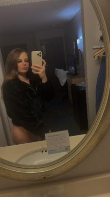 upscale petite lady 💅🏻 Dont miss out‼ palm spring Incall only