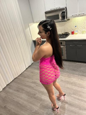 Hey babes lets have a good time💕 Small latina and sexy😘