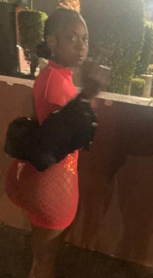 slim thick chochlate throat goat