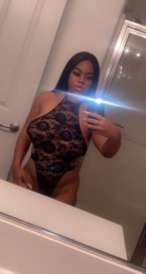 Busty Afro Domincan Freak 💋😈 💦