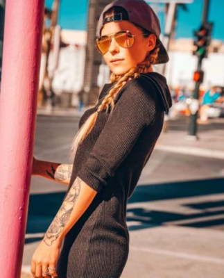 🔥🔥Your FAVORTIE Sexy, Steamy , Hot Girl Next Door🔥🔥