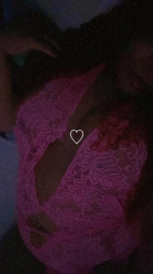 NOW💦LETS PLAY DADDY 💦YO THICK JUICY CARMEL DELIGHT WANNA PLAY💦💦👑💎🎀100% ♡ ᏒᎬAᏞ & ♡ ᏒᎬADᎽ💎✅🎀 Mixed Beauty